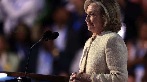 the loud house full|'Lock him up!': Hillary Clinton smiles and nods amid chants .